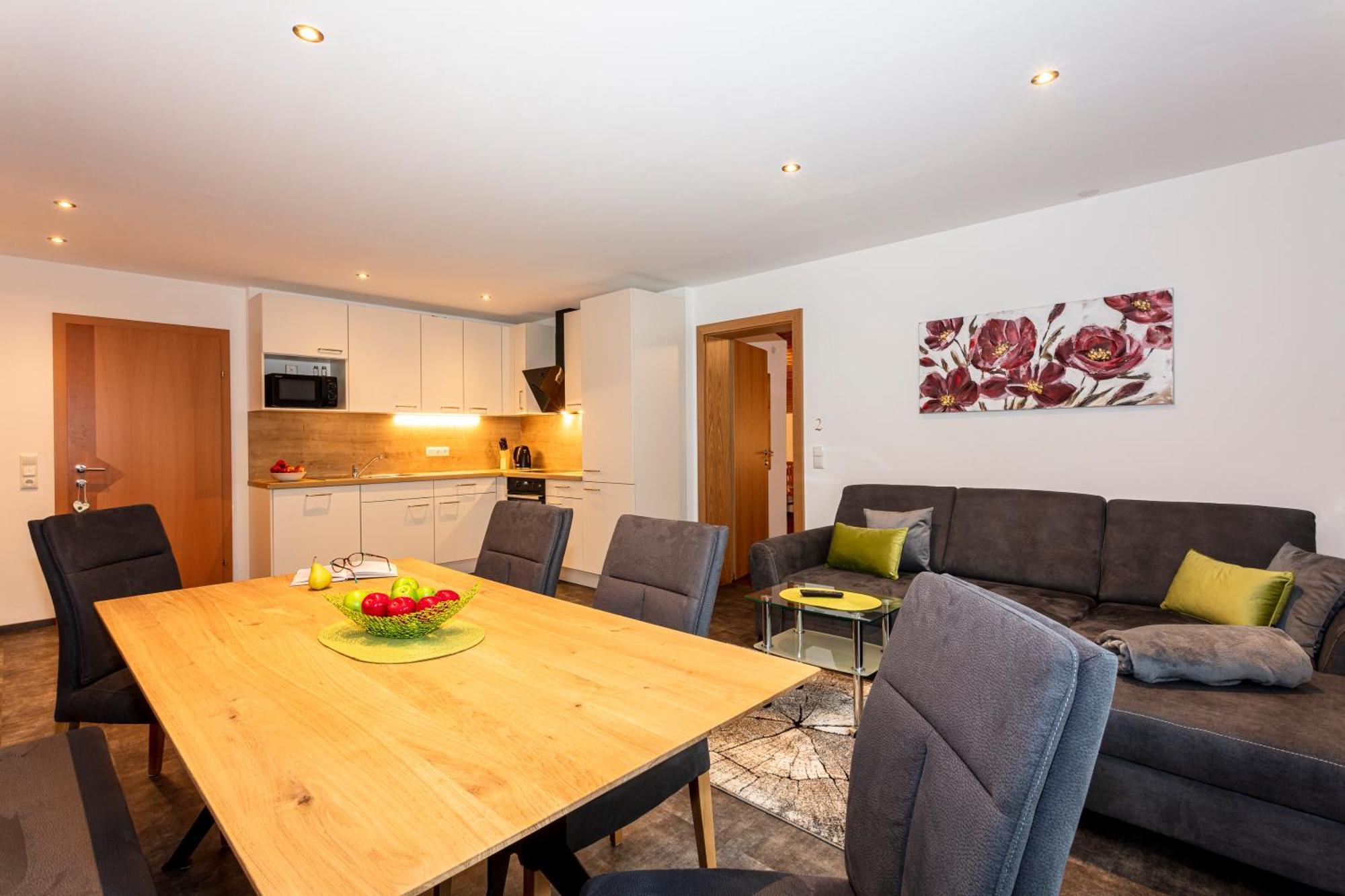 Fruehstueckshotel Birkenhof Rauris Rom bilde